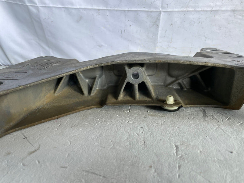 Load image into Gallery viewer, 16-26 BMW X3 X5 G01 RWD TRANSMISSION CROSSMEMBER MOUNT SUPPORT BRACKET # 108280
