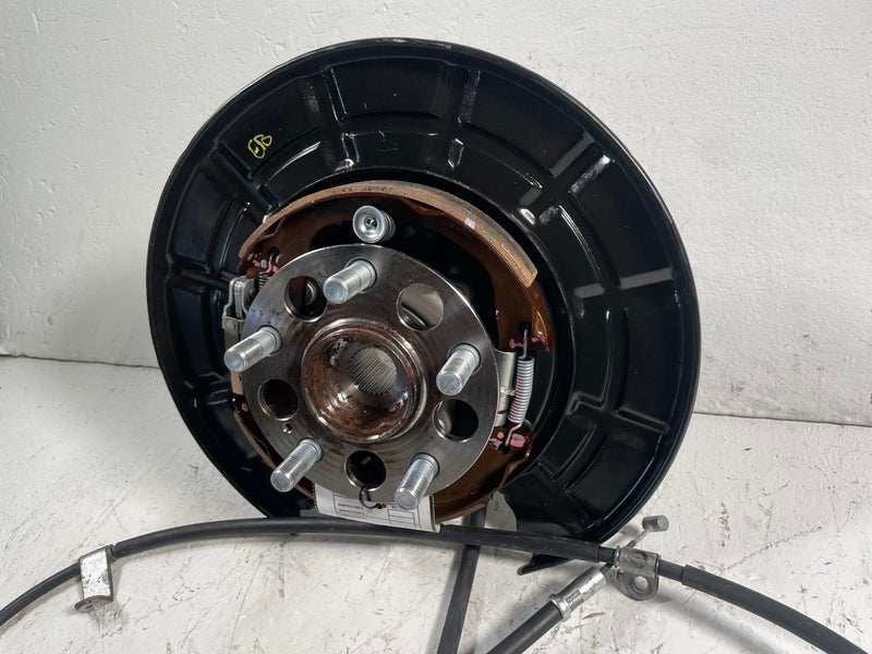 Load image into Gallery viewer, 2019-2025 HONDA PASSPORT REAR LEFT DRIVER SIDE SPINDLE KNUCKLE W/ HUB # 113399