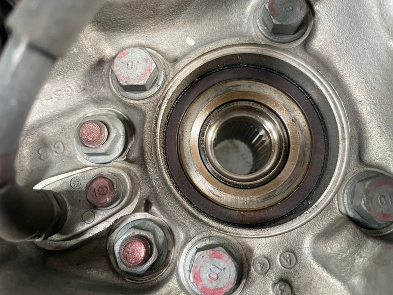 Load image into Gallery viewer, 2019-2025 HONDA PASSPORT REAR LEFT DRIVER SIDE SPINDLE KNUCKLE W/ HUB # 113399