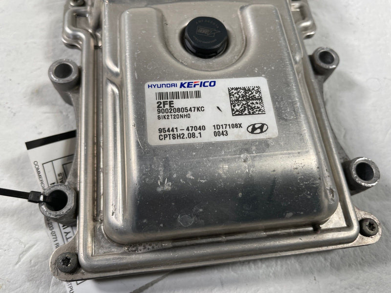 Load image into Gallery viewer, 2022-2023 GENESIS G70 RWD AUTOMATIC TRANSMISSION COMPUTER CONTROL MODULE #108116