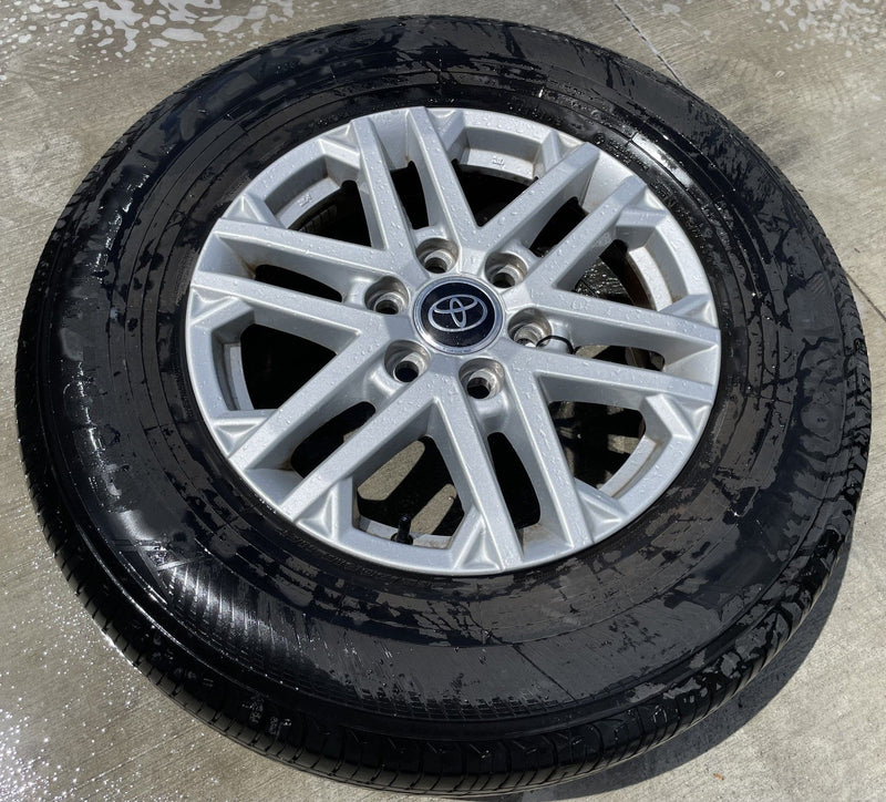 Load image into Gallery viewer, TOYOTA TUNDRA SEQUOIA 18X7.5" 6 SPOKE WHEEL RIM W/TIRE (ONLY#1) 22-26 # 108480