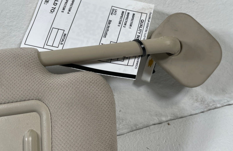 Load image into Gallery viewer, 2019 - 2025 GENESIS G70 FRONT RIGHT PASSENGER SIDE SUNVISOR SUN VISOR # 108098