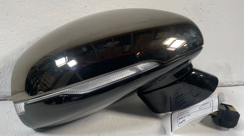 Load image into Gallery viewer, 2018-2023 KIA STINGER FRONT RIGHT SIDE VIEW DOOR MIRROR 87620-J5531DCH # 110841
