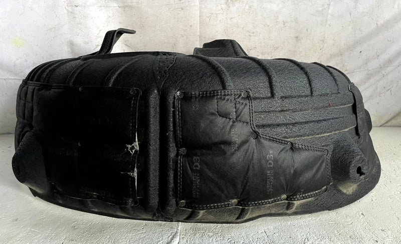 Load image into Gallery viewer, 24-26 HYUNDAI SANTA FE REAR RIGHT SIDE QUARTER WHEELHOUSE SPLASH SHIELD # 113221