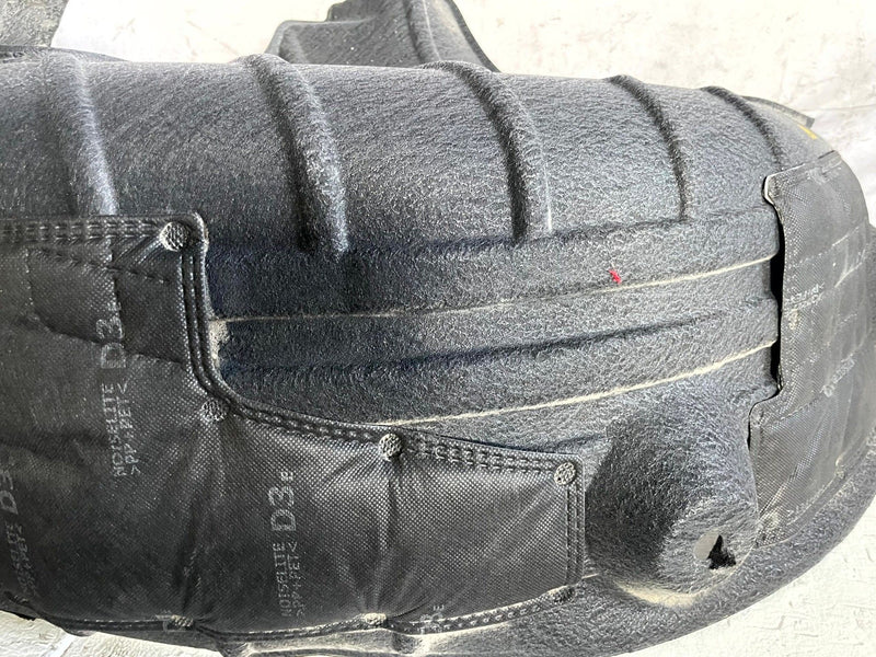 Load image into Gallery viewer, 24-26 HYUNDAI SANTA FE REAR RIGHT SIDE QUARTER WHEELHOUSE SPLASH SHIELD # 113221
