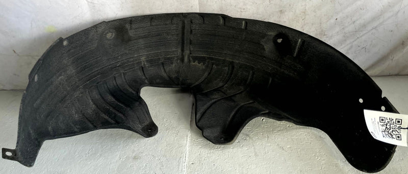 Load image into Gallery viewer, 24-26 HYUNDAI SANTA FE REAR RIGHT SIDE QUARTER WHEELHOUSE SPLASH SHIELD # 113221