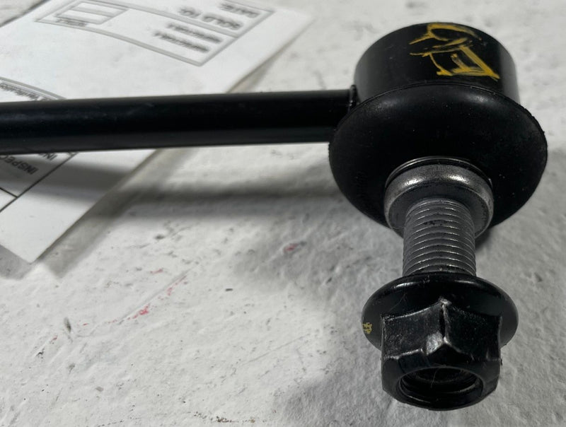 Load image into Gallery viewer, 2019 - 2025 GENESIS G70 RWD FRONT RIGHT SIDE STABILIZER SWAY BAR END LINK 108093