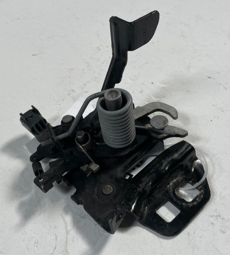 Load image into Gallery viewer, 2018 - 2025 FORD MUSTANG HOOD BONNET LOCK LATCH ASSEMBLY KR3Z-16700-C # 113489