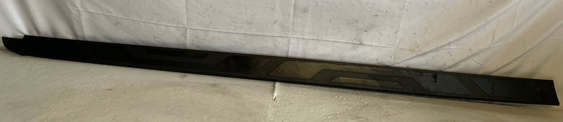 Load image into Gallery viewer, 2022-2026 TOYOTA TUNDRA REAR RIGHT PASSENGER UPPER BED SIDE RAIL COVER # 108518