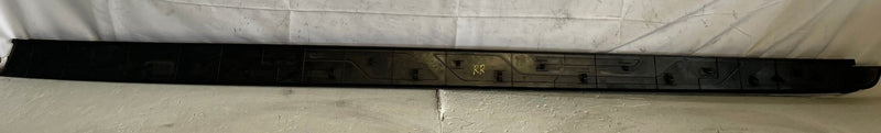 Load image into Gallery viewer, 2022-2026 TOYOTA TUNDRA REAR RIGHT PASSENGER UPPER BED SIDE RAIL COVER # 108518