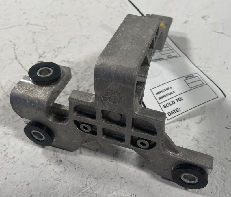 Load image into Gallery viewer, 2023 - 2025 HYUNDAI IONIQ 6 ELECTRIC COOLANT COOLING WATER PUMP BRACKET # 112251