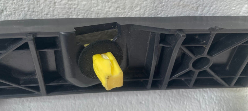 Load image into Gallery viewer, 2022-2025 HYUNDAI TUCSON REAR LEFT SIDE BUMPER MOUNT SUPPORT BRACKET # 113697
