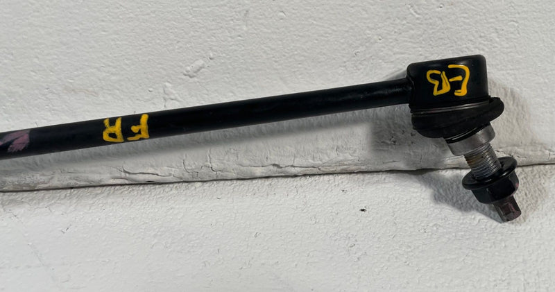 Load image into Gallery viewer, 22-26 HYUNDAI TUCSON FRONT LEFT OR RIGHT STABILIZER SWAY BAR END LINK # 113698
