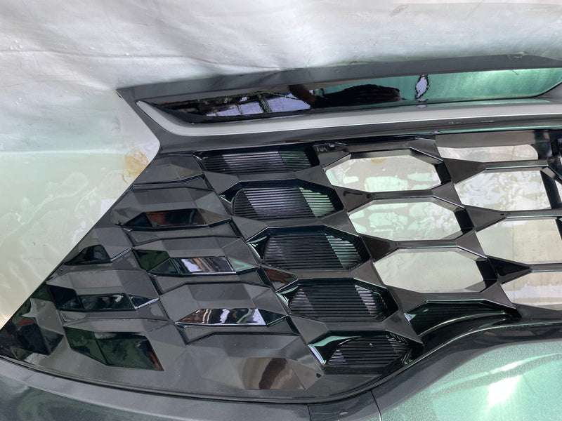 Load image into Gallery viewer, KIA SPORTAGE FRONT BUMPER COVER ASSY W/O PARK AID CHARCOAL (KDG) 23-25 # 113322