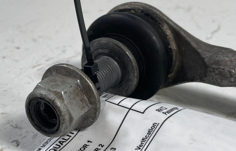Load image into Gallery viewer, 15-25 FORD MUSTANG REAR LEFT OR RIGHT STABILIZER SWAY ANTI ROLL BAR LINK #113466