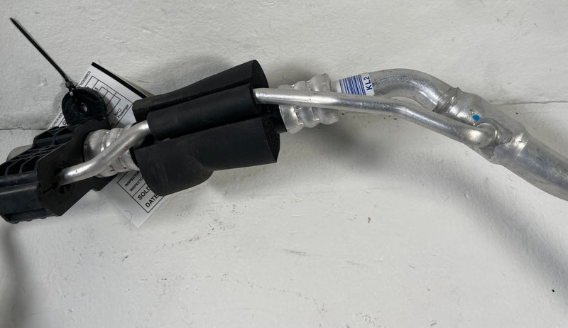 Load image into Gallery viewer, 2019-2025 GENESIS G70 AC A/C AIR CONDITIONING SUCTION & LIQUID PIPE LINE #104354