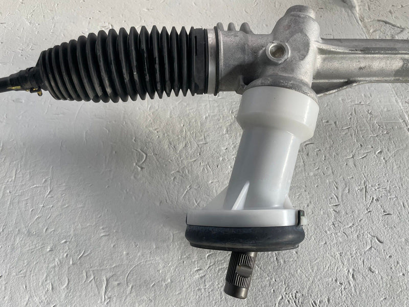 Load image into Gallery viewer, 2023-2025 KIA SPORTAGE FWD POWER STEERING GEAR RACK & PINION ASSEMBLY # 113309
