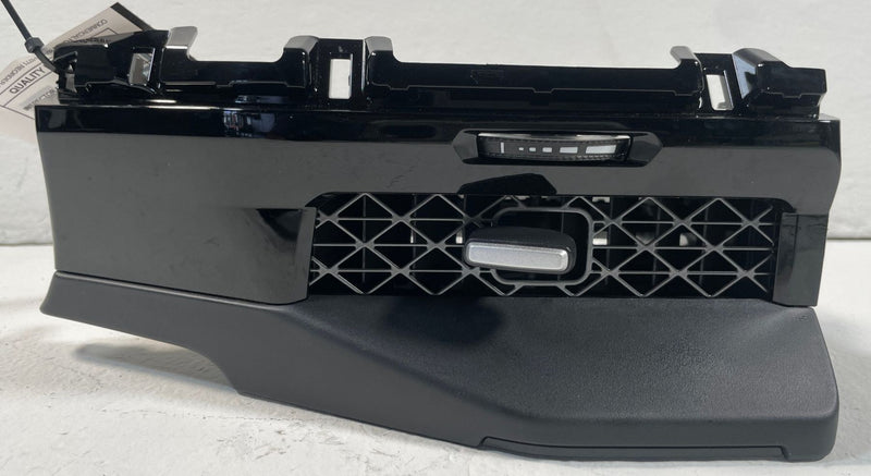 Load image into Gallery viewer, 2023-25 HONDA ACCORD DASH LEFT SIDE AC AIR VENT GRILLE W/ BEZEL MOLDING # 109511