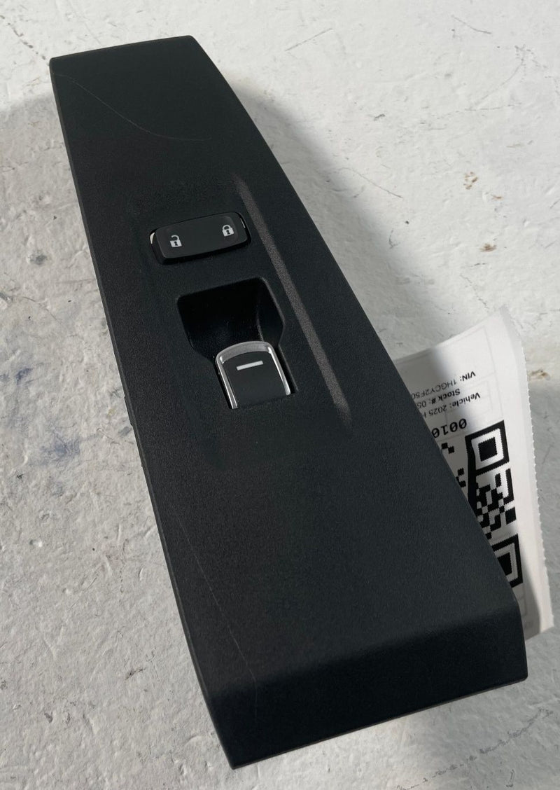 Load image into Gallery viewer, 23-25 HONDA ACCORD FRONT RIGHT PASSENGER SIDE DOOR WINDOW & LOCK SWITCH # 109508