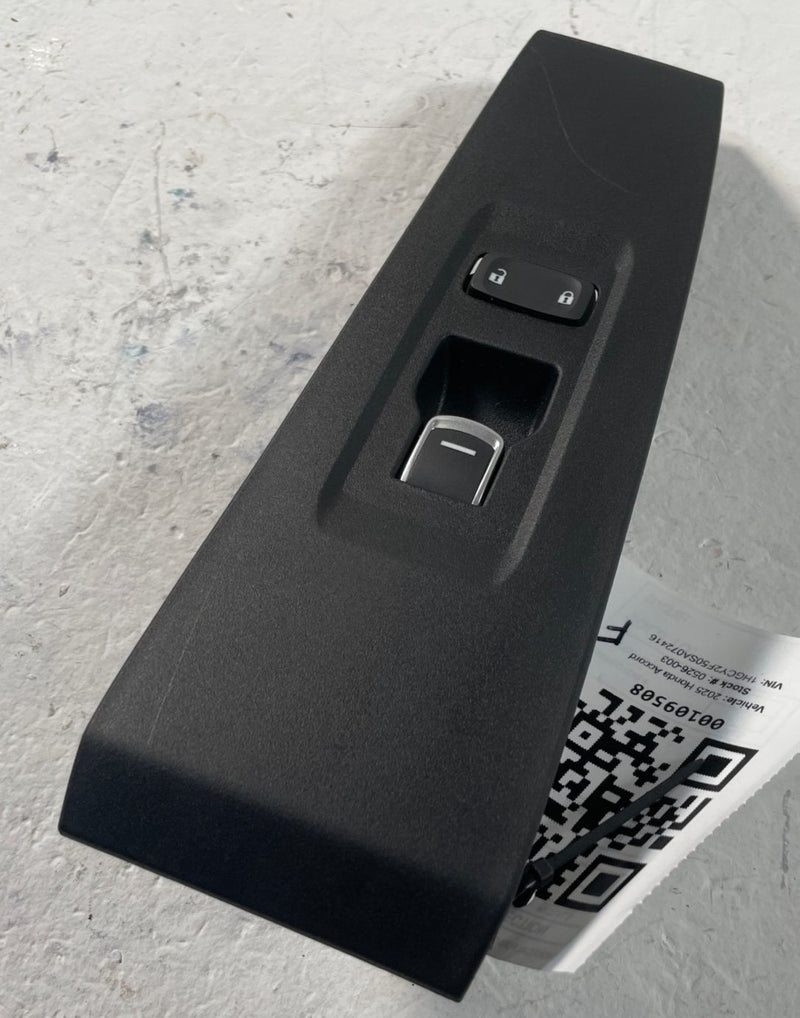 Load image into Gallery viewer, 23-25 HONDA ACCORD FRONT RIGHT PASSENGER SIDE DOOR WINDOW & LOCK SWITCH # 109508
