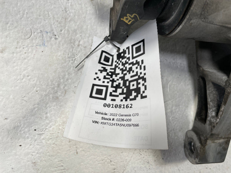 Load image into Gallery viewer, 2019-2023 GENESIS G70 RWD REAR DIFFERENTIAL AXLE CARRIER ASSEMBLY 2.0L # 108162