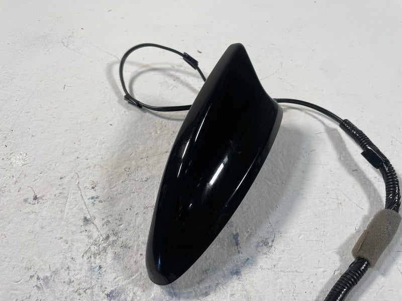 Load image into Gallery viewer, 2023-2025 HONDA ACCORD TOP ROOF SATELLITE SHARK FIN RADIO ANTENNA BLACK # 109515