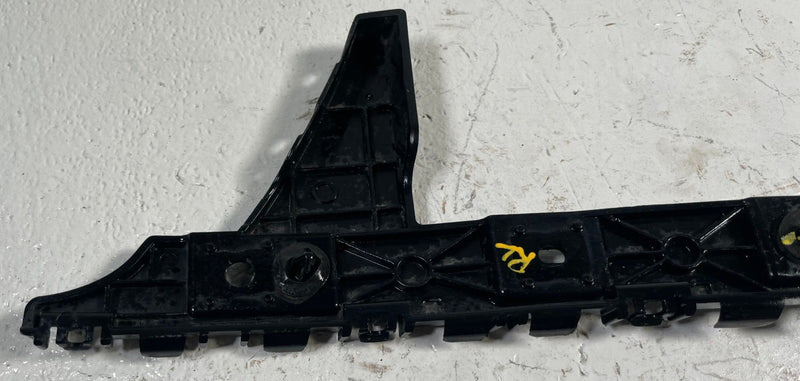 Load image into Gallery viewer, 2018 - 2023 FORD MUSTANG REAR LEFT DRIVER BUMPER MOUNT SUPPORT BRACKET # 113471