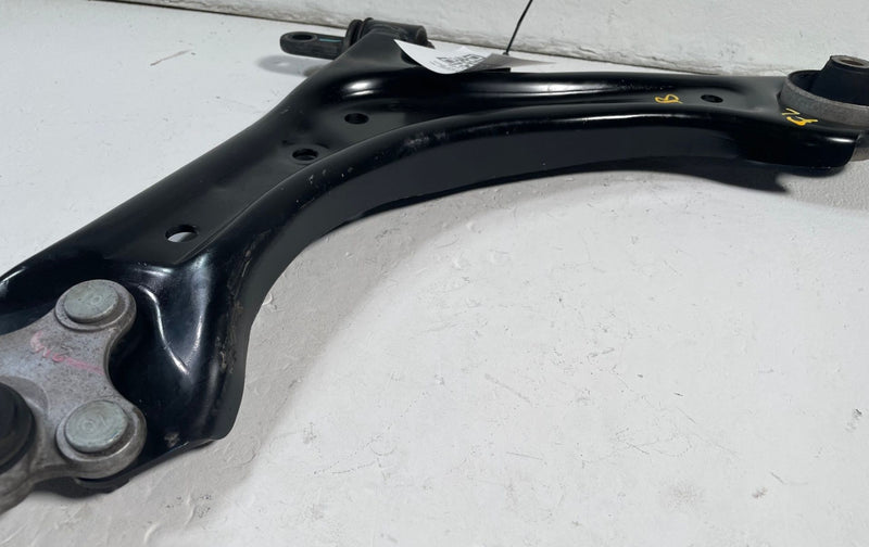 Load image into Gallery viewer, 2022-2026 HYUNDAI TUCSON FRONT LEFT DRIVER SIDE LOWER CONTROL ARM 2.5L # 113729