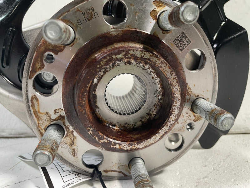 Load image into Gallery viewer, 22-26 HYUNDAI TUCSON FWD FRONT LEFT DRIVER SIDE SPINDLE KNUCKLE & HUB # 113730