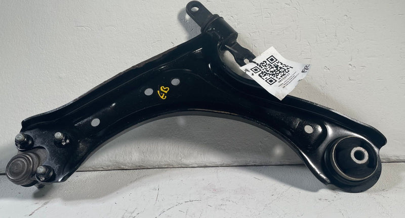 Load image into Gallery viewer, 22-26 HYUNDAI TUCSON FRONT RIGHT PASSENGER SIDE LOWER CONTROL ARM 2.5L # 113727