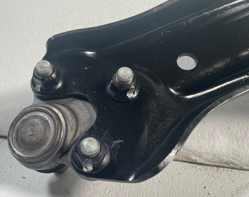 Load image into Gallery viewer, 22-26 HYUNDAI TUCSON FRONT RIGHT PASSENGER SIDE LOWER CONTROL ARM 2.5L # 113727