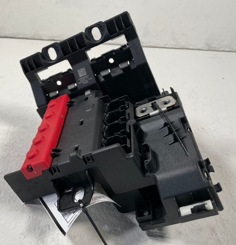 Load image into Gallery viewer, 2022 - 2024 BMW X3 G01 REAR POWER DISTRIBUTION FUSE RELAY BOX BLOCK # 108211