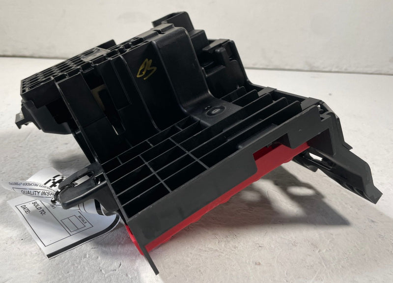 Load image into Gallery viewer, 2022 - 2024 BMW X3 G01 REAR POWER DISTRIBUTION FUSE RELAY BOX BLOCK # 108211