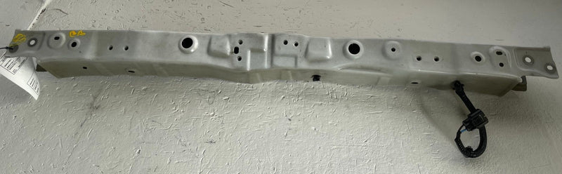 Load image into Gallery viewer, 19-25 HONDA PASSPORT RADIATOR CORE SUPPORT UPPER CENTER TIE BAR BRACKET # 113435