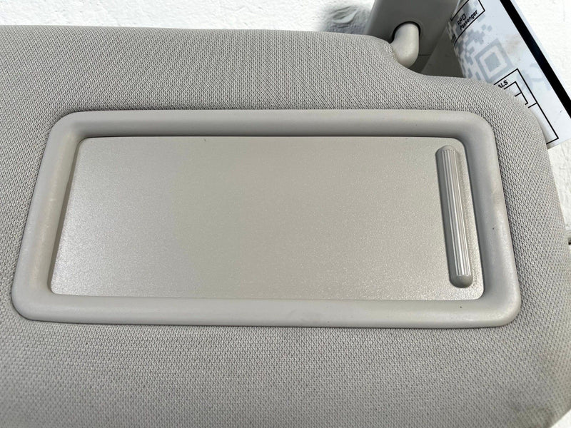 Load image into Gallery viewer, 2020 - 2025 MAZDA CX-5 FRONT RIGHT PASSENGER SIDE SUNVISOR SUN VISOR # 113755