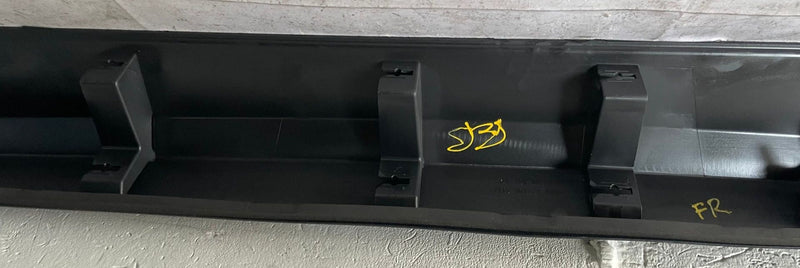 Load image into Gallery viewer, 2019 - 2025 HONDA PASSPORT RIGHT SIDE ROCKER PANEL SKIRT MOLDING BLACK # 113385