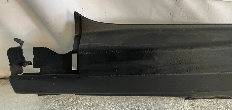 Load image into Gallery viewer, 2019 - 2025 HONDA PASSPORT LEFT SIDE ROCKER PANEL SKIRT MOLDING BLACK # 113386