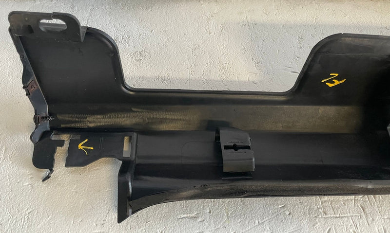 Load image into Gallery viewer, 2019 - 2025 HONDA PASSPORT LEFT SIDE ROCKER PANEL SKIRT MOLDING BLACK # 113386
