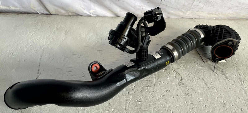 Load image into Gallery viewer, 19-23 GENESIS G70 RIGHT INTERCOOLER AIR INTAKE INLET HOSE TUBE PIPE 2.0L #110965