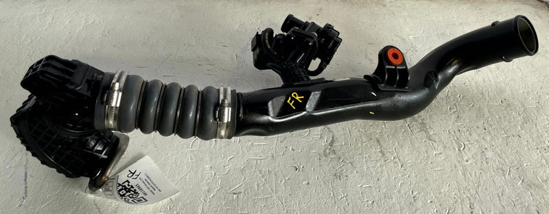 Load image into Gallery viewer, 19-23 GENESIS G70 RIGHT INTERCOOLER AIR INTAKE INLET HOSE TUBE PIPE 2.0L #110965