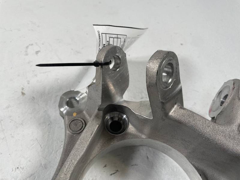 Load image into Gallery viewer, 23-25 HYUNDAI IONIQ 5 6 REAR RIGHT PASSENGER SIDE WHEEL SPINDLE KNUCKLE # 110891