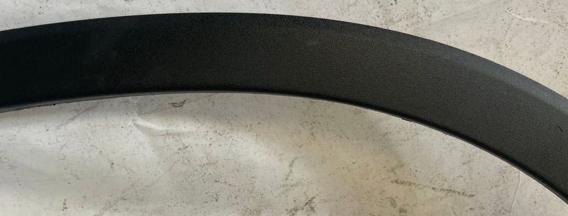 Load image into Gallery viewer, 19-25 HONDA PASSPORT FRONT RIGHT SIDE FENDER WHEEL ARCH FLARE MOLDING # 113433