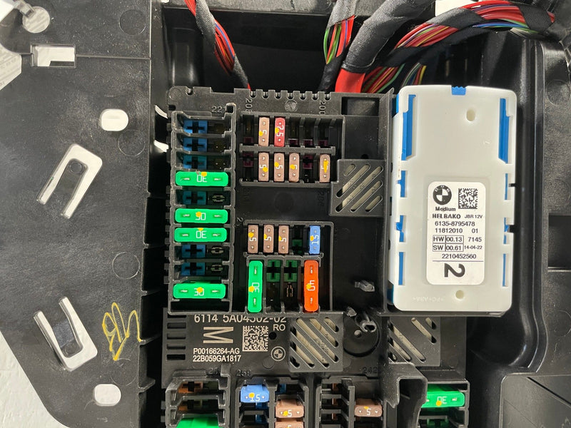 Load image into Gallery viewer, 2018 - 2024 BMW X3 G01 DASHBOARD FUSE RELAY CABIN JUNCTION BOX # 108209