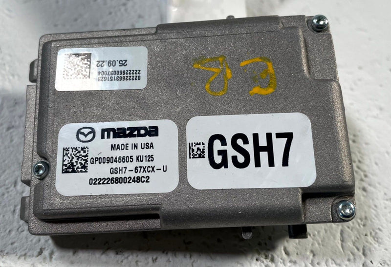Load image into Gallery viewer, 2020-2025 MAZDA CX-5 FRONT WINDSHIELD LANE KEEP ASSIST CAMERA GSH767XCXU #113768