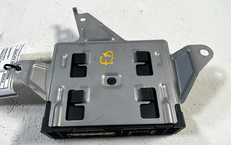 Load image into Gallery viewer, 2017-2025 MAZDA CX-5 REAR POWER LIFTGATE CONTROL MODULE UNIT KBG6626H0E # 113764