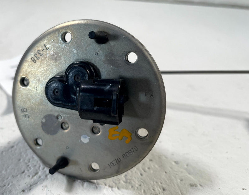 Load image into Gallery viewer, 2013 - 2025 MAZDA CX-5 RIGHT FUEL TANK GAUGE SENDING UNIT KE7060970 # 113773