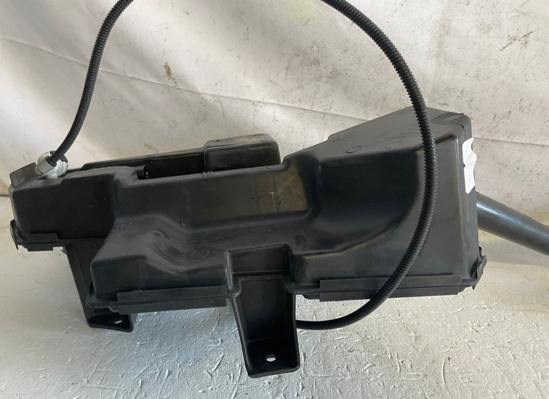 Load image into Gallery viewer, 2019 - 2025 HONDA PASSPORT WINDSHIELD WASHER RESERVOIR TANK W/ SENSOR # 113377