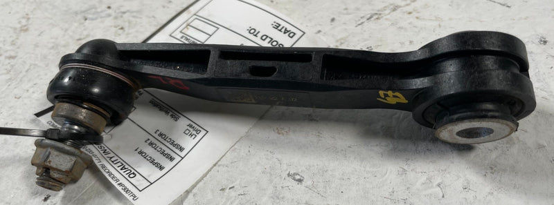 Load image into Gallery viewer, 18-25 BMW X3 X4 G01 G02 REAR LH OR RH SIDE STABILIZER SWAY BAR END LINK # 108177