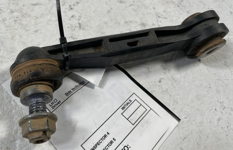 Load image into Gallery viewer, 18-25 BMW X3 X4 G01 G02 REAR LH OR RH SIDE STABILIZER SWAY BAR END LINK # 108202