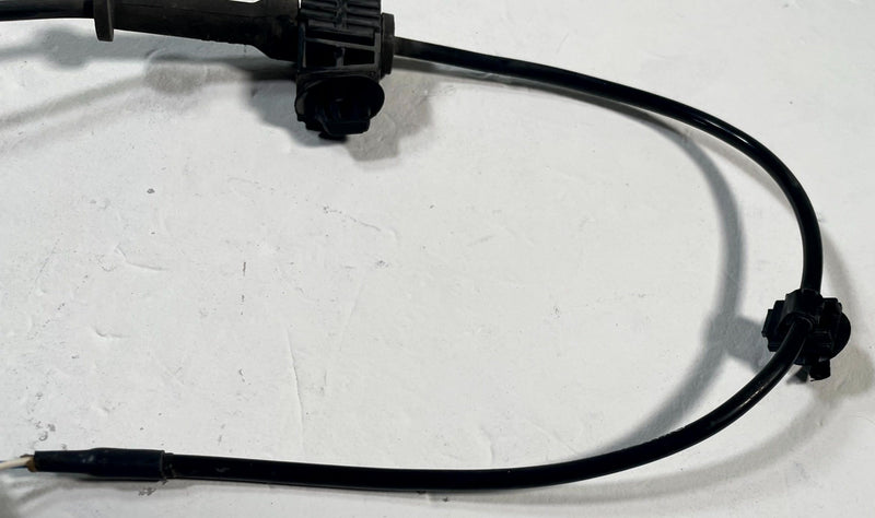 Load image into Gallery viewer, 2017 - 2025 MAZDA CX-5 FRONT LEFT OR RIGHT SIDE ABS WHEEL SPEED SENSOR # 113744